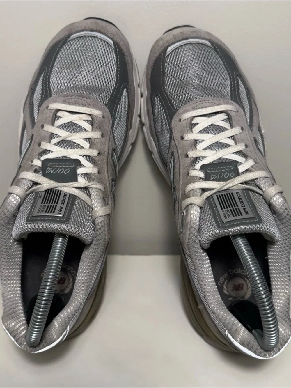 New Balance 990v4 USA Grey Silver Womens Size 8.5 2A Athletic Suede Sneaker Shoe